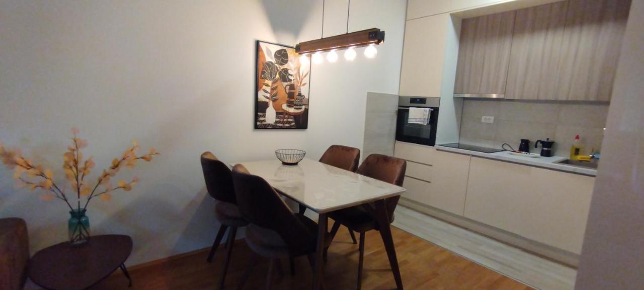 South Side Apartman